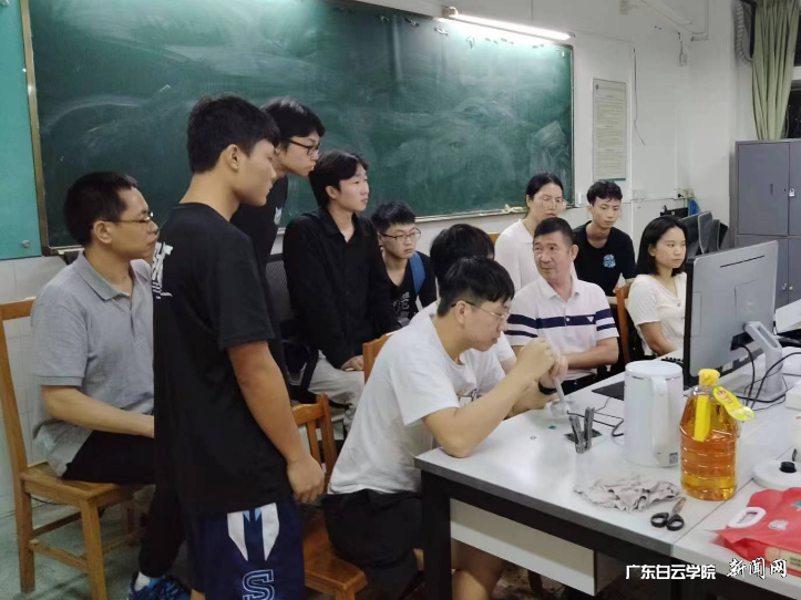 图片 1.png 图片 1.png